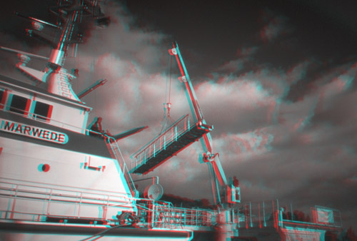 sw-anaglyph-hm018